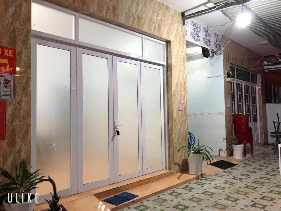 ホテル Nha Nghi Le Duoc ハティエン エクステリア 写真